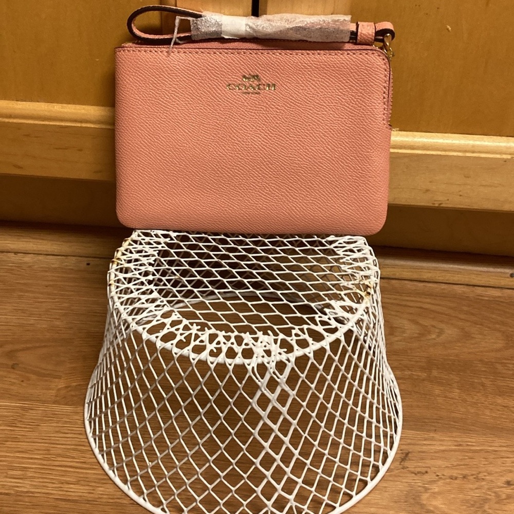 Coach IM/Candy Pink wristlet NWT